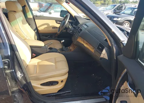 2007 BMW X3 3.0Si z USA, uszkodzony, nr VIN WBXPC93437WE78192